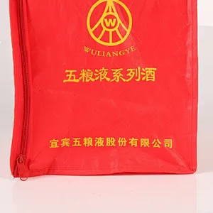 Custom red rectangular bag for white wine packaging