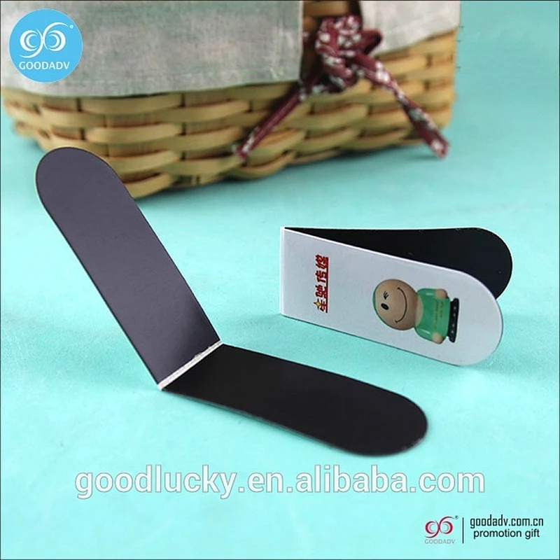 Customized logo folding magnetic bookmark