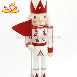 2018 Wholesale mini fashion model toy wooden funny nutcracker for sale W02A289