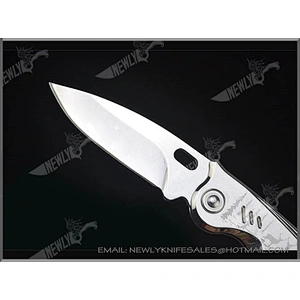 Outdoor Survival Tactical Knife Folding Pocket Knife