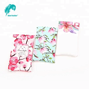 Floral custom design easy taken eyeglass bag with spring top