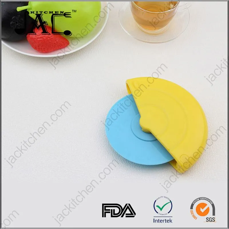 Custom Pizza Cutter With Finger Guard