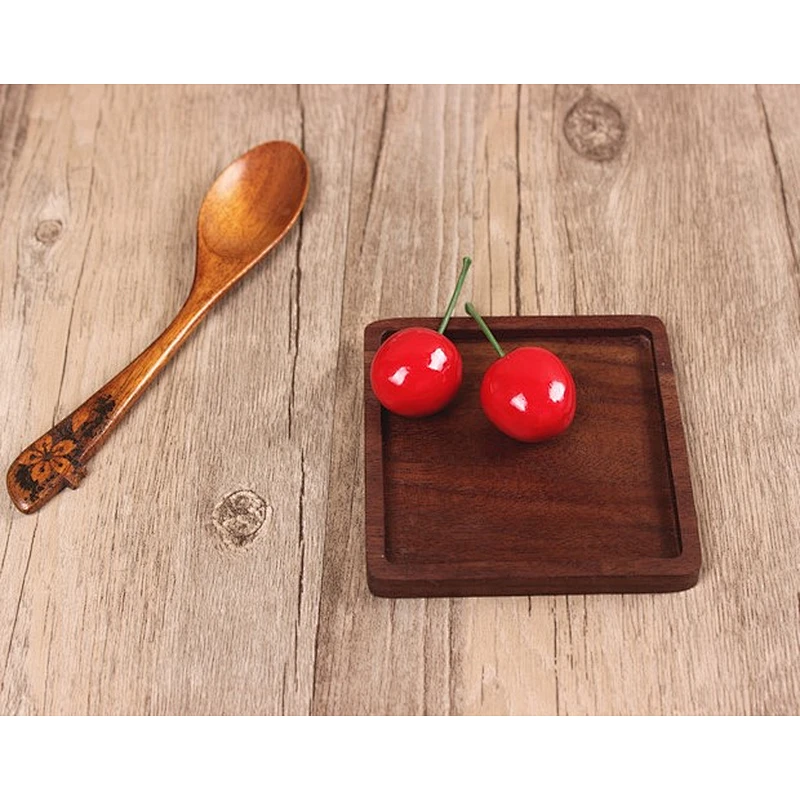 Wooden cup mats