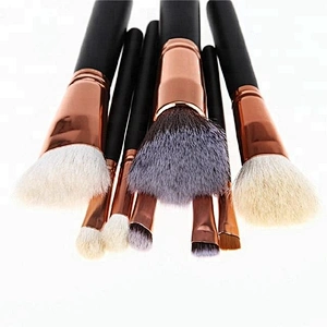 8pcs Makeup Brush Set With Makeup bag Sponge