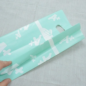 Factory price plastic shopping bags with handle