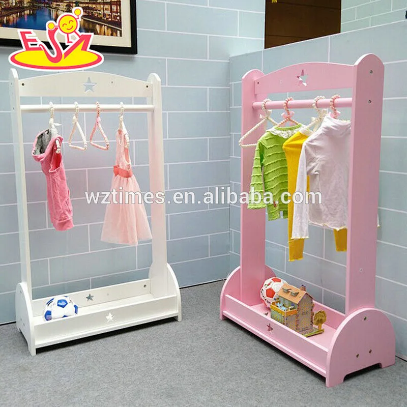 wholesale hottest sale wooden clothes hanging stand for baby W08C238