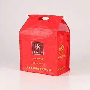 Custom red rectangular bag for white wine packaging