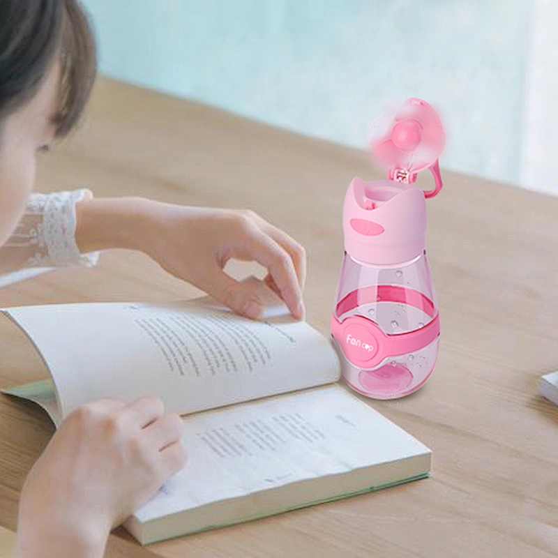 China Supplier in-stock Product Eco-friendly Material Plastic Water Cup Creative Water Bottle with Electric Fan