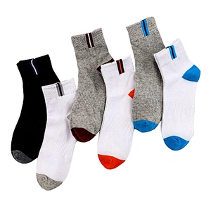 Wholesale fashion custom man dress socks athletic socks