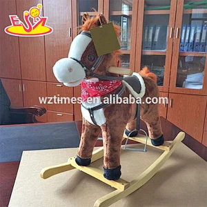 2018 New design baby wooden rocking horse toy wholesale cheap kids wooden rocking horse toy with horse sound W16D089