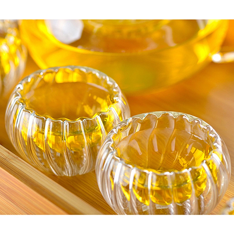 Guangzhou manufacturer best selling products shape small tea glass cup for tea ware