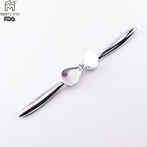 Kitchen Tools Durable Stainless Steel Garlic Press Tool