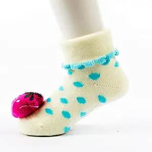 Autumn Winter wholesale kids manufacturers Newborn non slip floor lovely cartoon cat bear coral velvet Baby shoe Socks