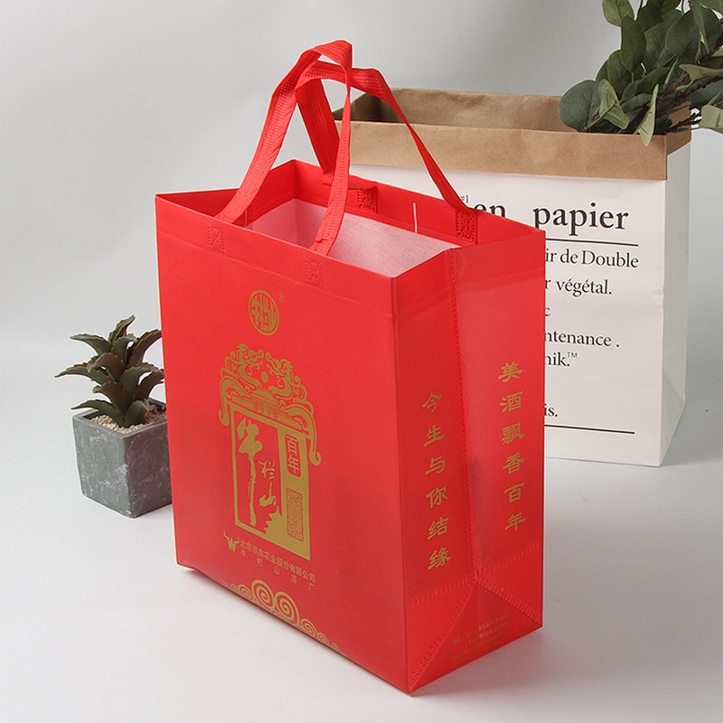 Supply professional red foldable reusable pp non woven tote shopping bag