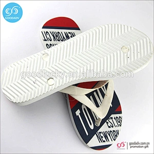 Cheap wholesale summer men casual clothes custom flip flops