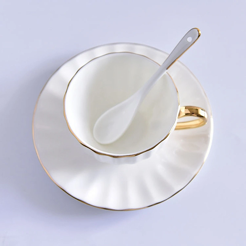Innovative ceramic coffe cup with tray and spoon
