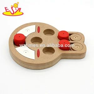 Wholesale most popular rabbit shaped wooden cat interactive toy for pets W06F063