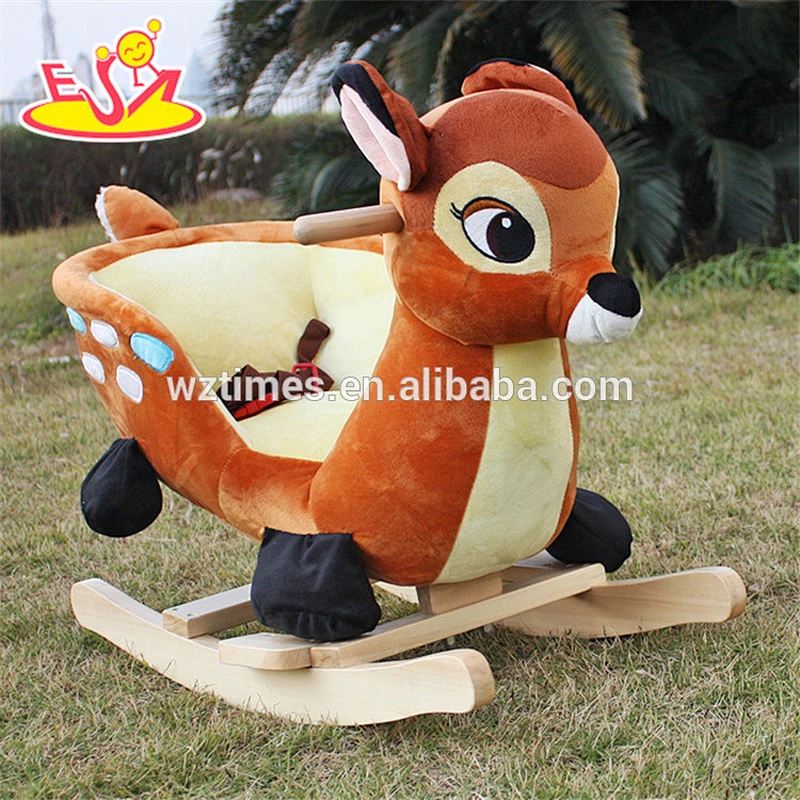 2018 new design lovely plush deer toddlers wooden rocking animals W16D074