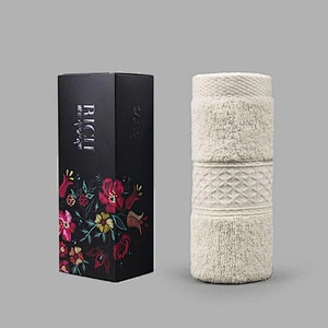 2018 New Style Hand-Made Bath Towel With Beautiful Silk Printing Package Box