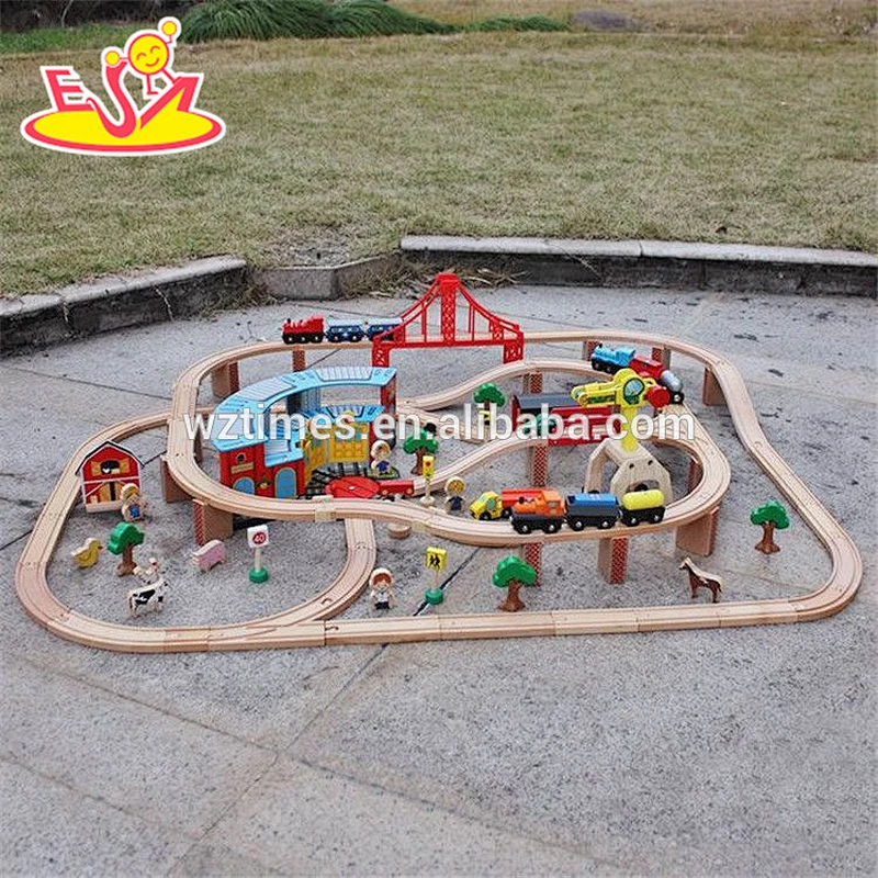 wholesale 142 pcs best quality wooden toy train track hottest design kids wooden toy train track W04C072