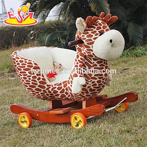 2018 Top fashion toddlers wooden rocking horse with wheels W16D081