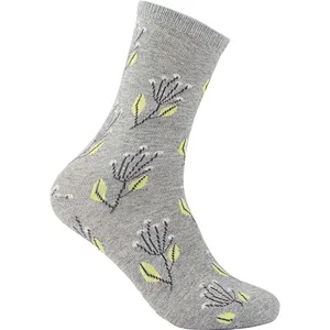 Professional manufacturer anti-slip ladies high quality custom socks