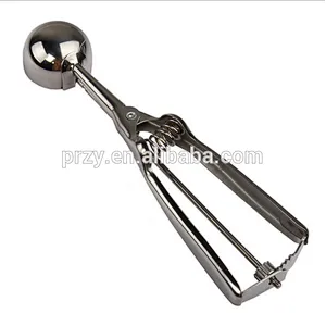 T108 PRZY High quality medium size stainless steel icecream spoon