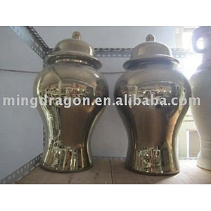 chinese golden genaral ceramic vase(with lids)