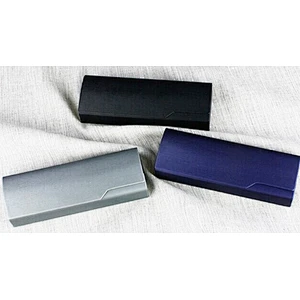 Custom eyeglass case