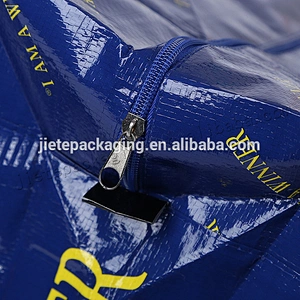 Customized laminated pp woven shopping bag with plastic zipper