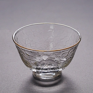 Hot-selling irregularly petal shape glass cup eco-friendly material for tea drinking