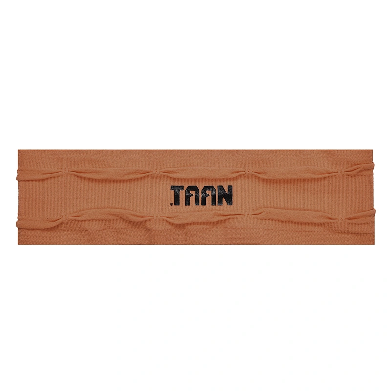 Factory Promotion in-stock Sports Gift Set Outdoor Travel Mountaineering Camp Sport Set Customized Logo Box Gift