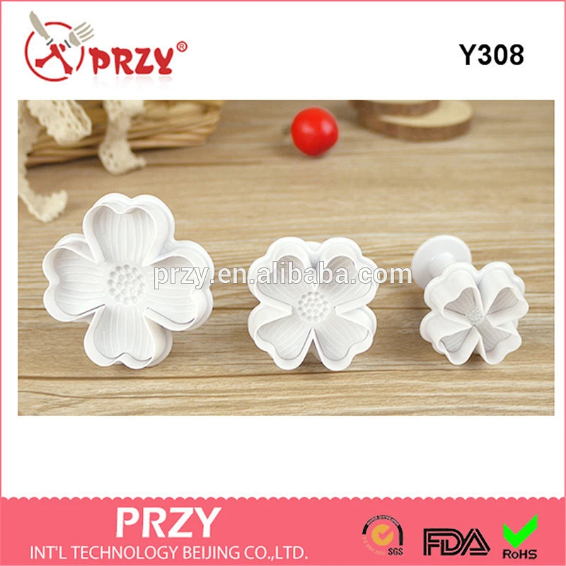 PRZY 3 PCS plastic clover-shaped spring cut / roll candy cake mold -Y308