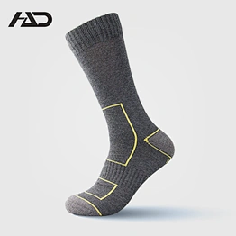 custom logo plain seamless sport socks