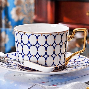 High Quality Ceramic Coffee Cup Set Gold Rim Bone China Coffee Mug Porcelain Tea Cup Set with Saucer and Spoon