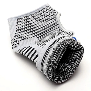Bamboo Fiber Knitted Palm Support Far - infrared Palm Support
