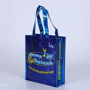 Blue non-woven shopping bags are used in supermarkets