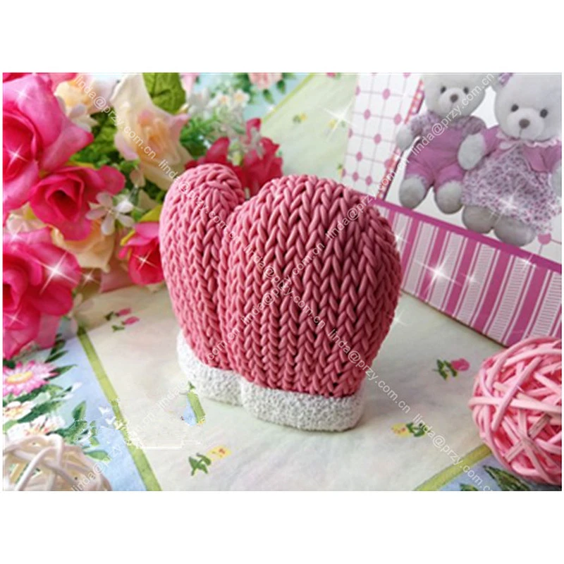 Knitted mittens silicone soap molds Heart shape Gloves Soap gel Silica  Mould
