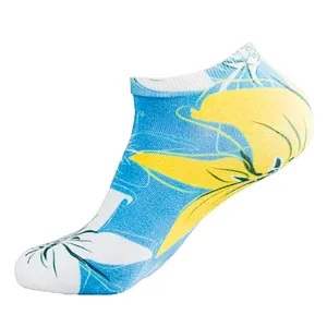 Customized Design Colorful 3D Digital Photo Print Bamboo Yarn Socks