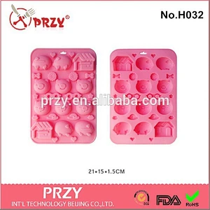 12-Cavity Pig& House &glasses Silicone Chocolate Mould