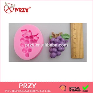 F3042 PRZY A bunch of grapes cupcake silicone mould clay mould agar mould