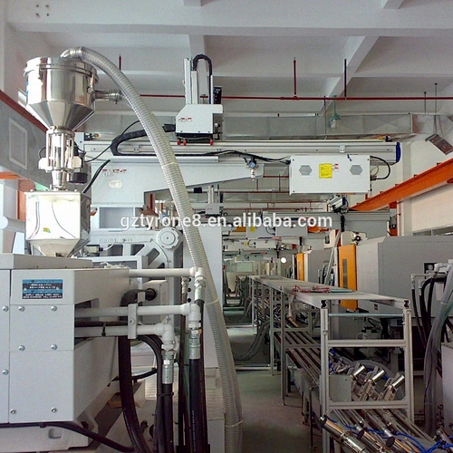 China Tyrone  injection machine centralized feeding system agent