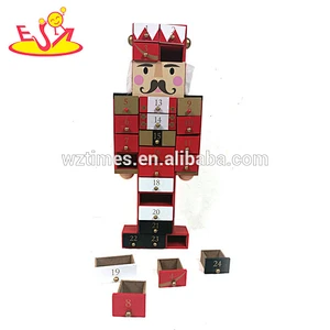 Wholesale new fashion kids wooden christmas nutcracker calendar for home decoration W09F016