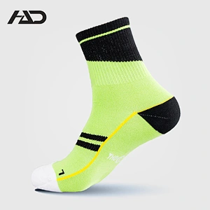 fashion custom colorful cotton terry basketball socks men
