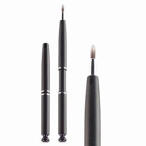 Professional custom logo makeup brush retractable mini lip brush for makeup