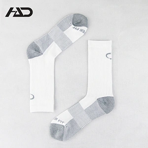 cotton half terry jacquard sport socks