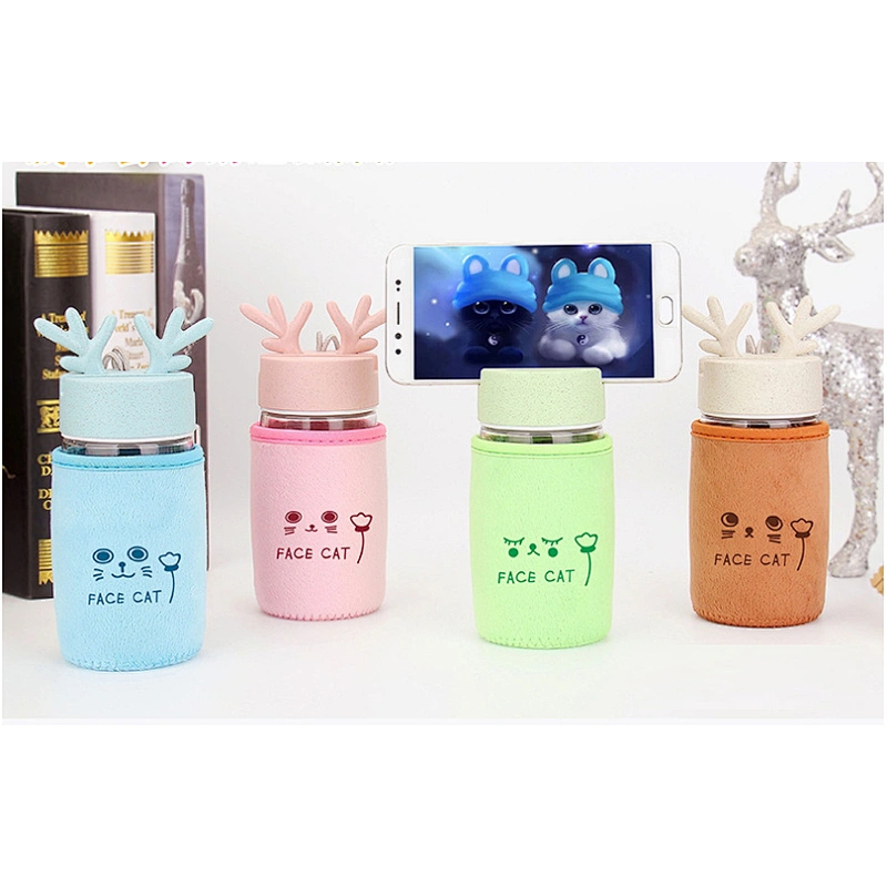 2018 Hot Sell Glass Water Bottle Portable 380 ml Glass Cup with Flannel Cup Cover and Mobile Phone Support Lid