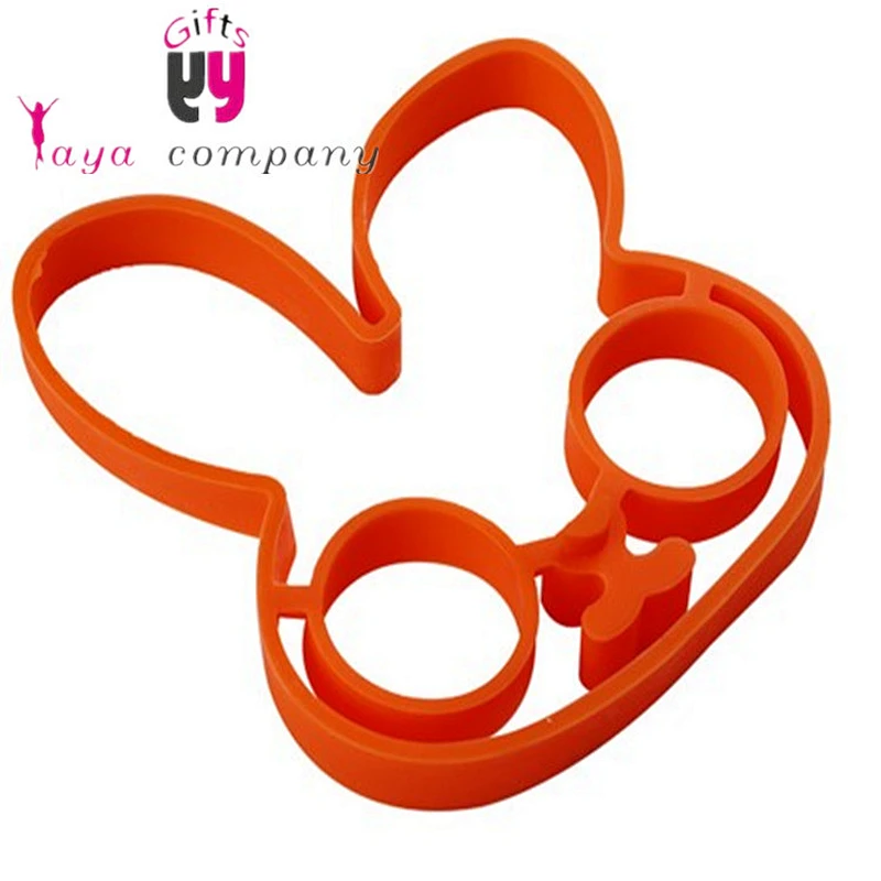 Welcome OEM silicone fried egg mold set , cute small white rabbit egg molds for cooking