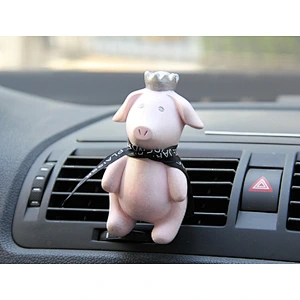 S9108 silicone mold Cute little pig Making car aroma gypsum mould handmade DIY for cake decorations