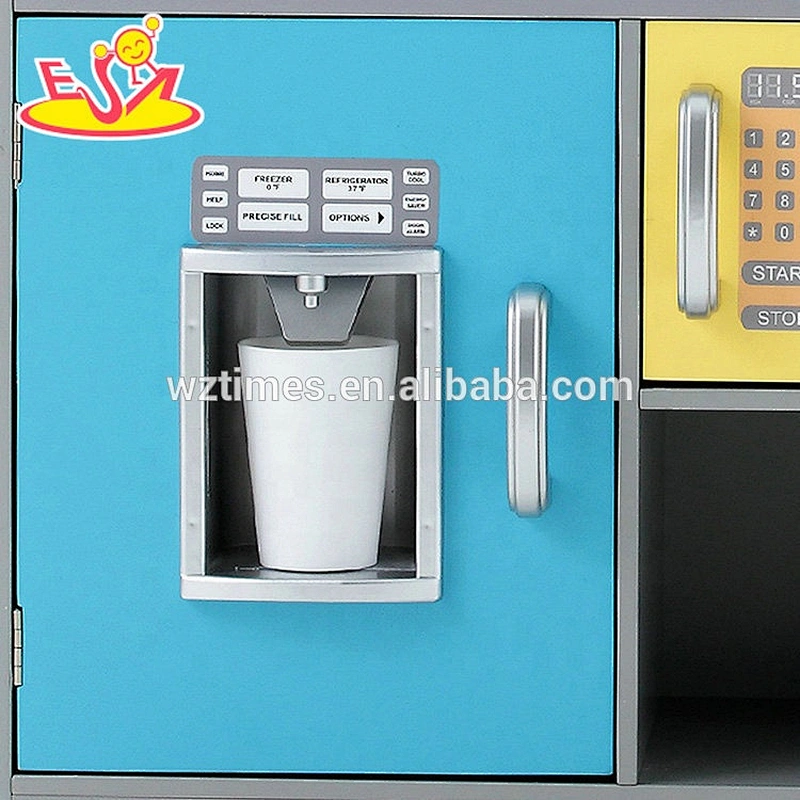 Juguete de madera colorido educativo de la cocina 2018 del nuevo estilo para entrenar a la habilidad W10C369 de los niños